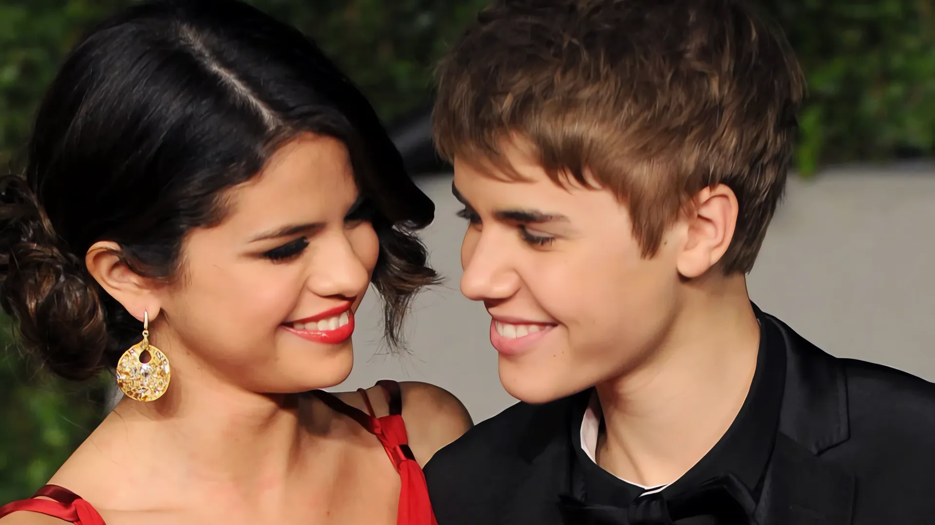 Bieber busca el perdón: ¿Dejará atrás el pasado con Selena Gomez?