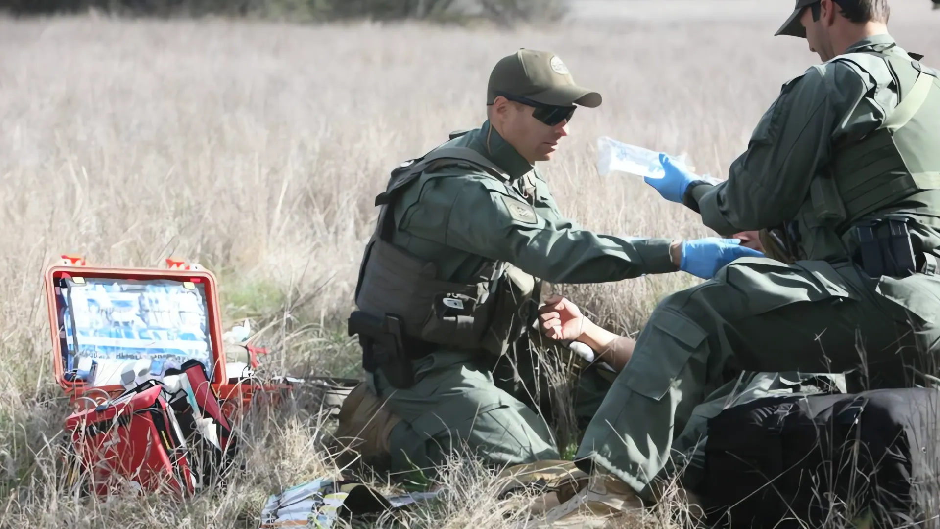 Rescate en el desierto: Adolescente de 14 años abandonado en Arizona