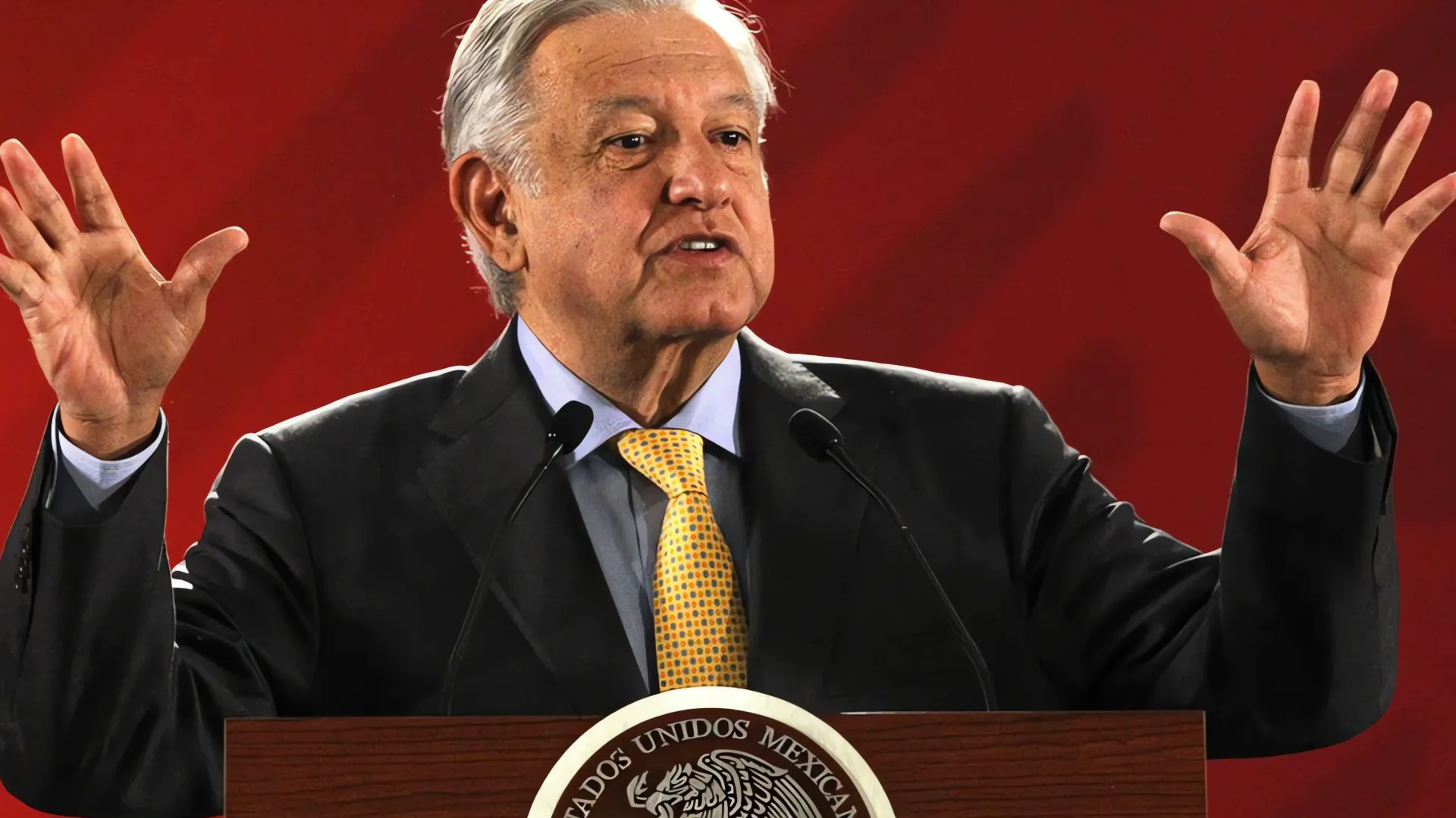 Un periodista conmovió a AMLO con su entrega: ¿Qué secretos reveló?