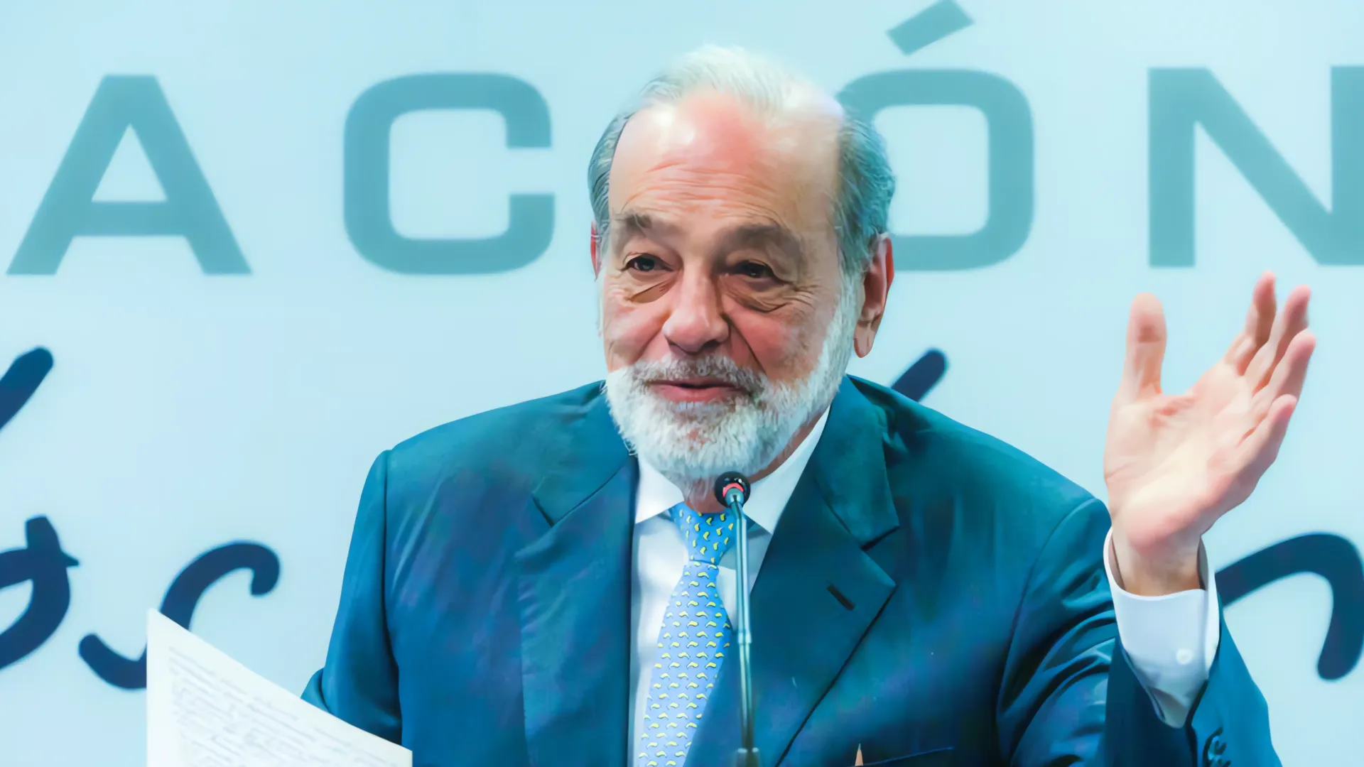 Carlos Slim critica las pensiones en México: ¿un obstáculo para erradicar la pobreza?