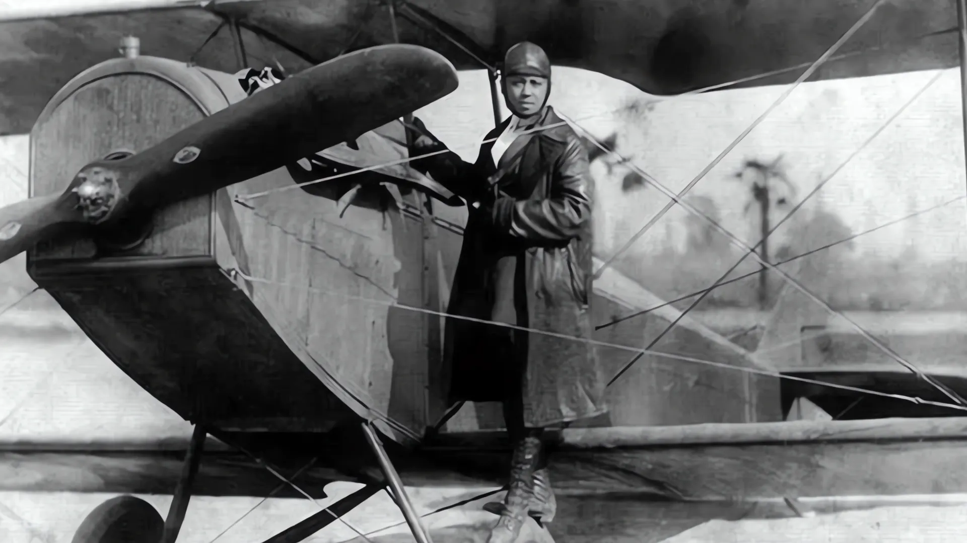 Bessie Coleman: La historia de la primera mujer aviadora afroamericana