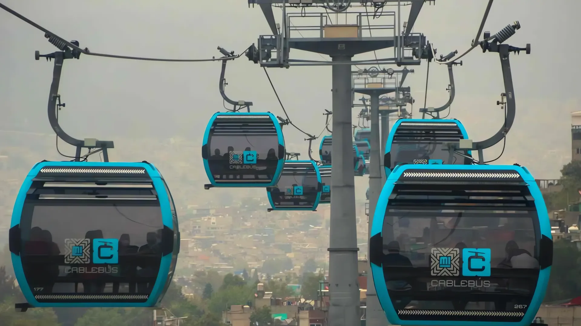 Inauguran Andrés Manuel López Obrador y Claudia Sheinbaum la Línea 3 del Cablebús en Chapultepec