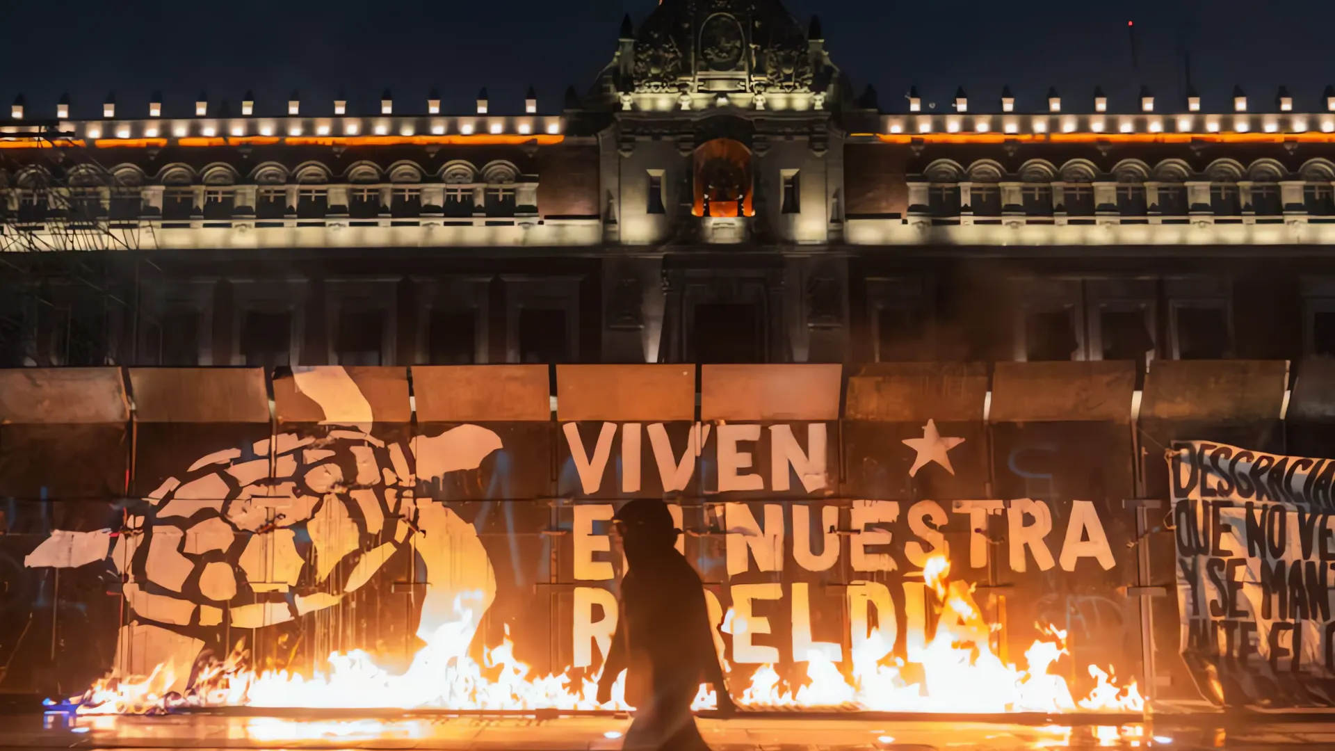 Marcha Ayotzinapa: Destrozos en CDMX dejan pérdidas millonarias