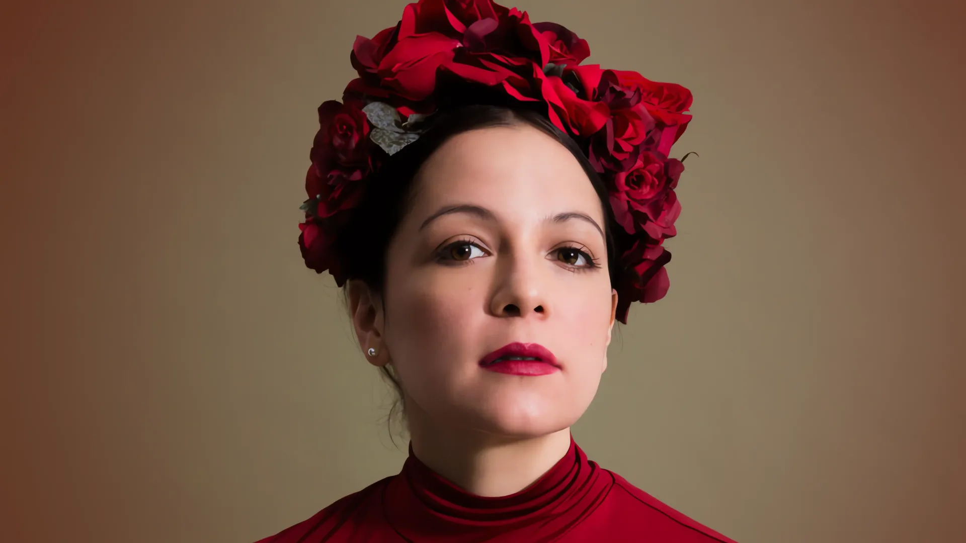 Natalia Lafourcade: Una artista versátil que fusiona raíces culturales y modernidad musical