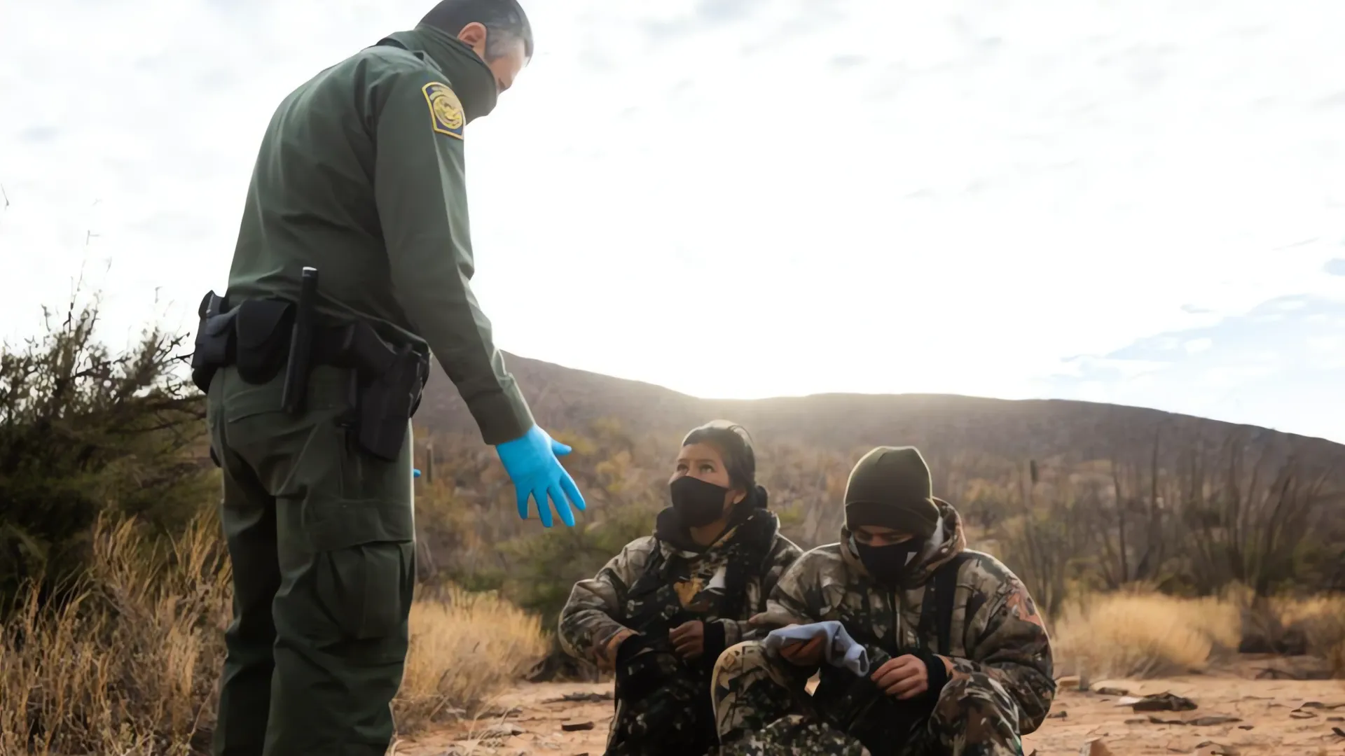 Disminuye el flujo migratorio en Arizona, pero el tráfico de drogas y personas persiste