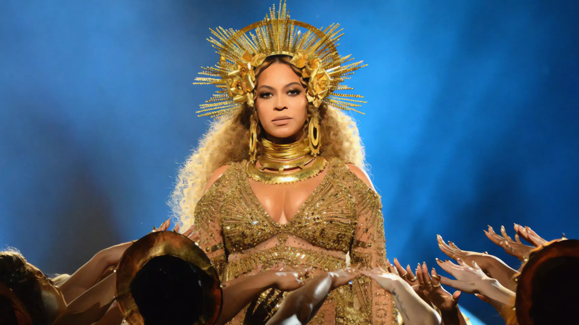 Beyoncé: ¿Una reina autocoronada o una pupila del poder?