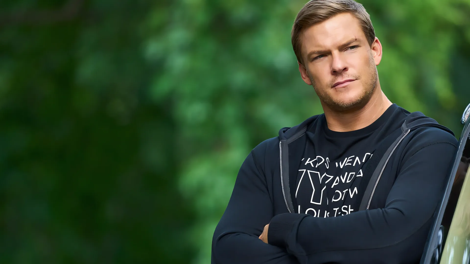 Alan Ritchson protagonizará una película basada en la obra de Nicholas Sparks