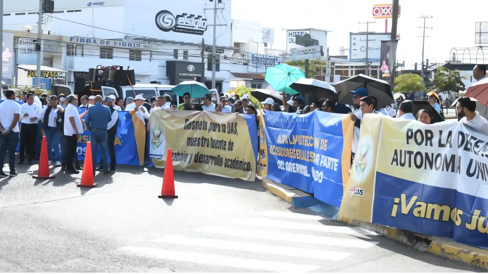 La UAS inicia paro indefinido tras atropellos del gobierno estatal