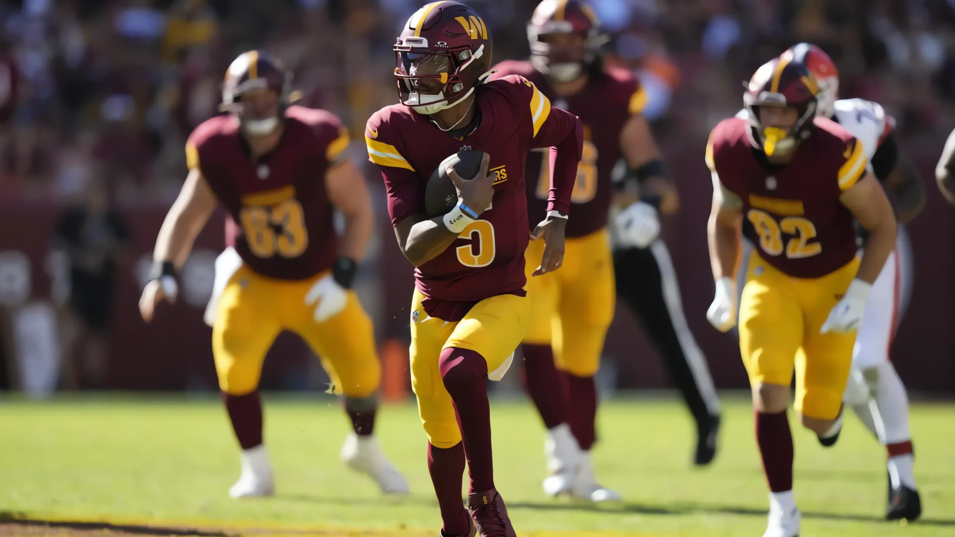 Washington arrolla a Cleveland con Daniels brillando