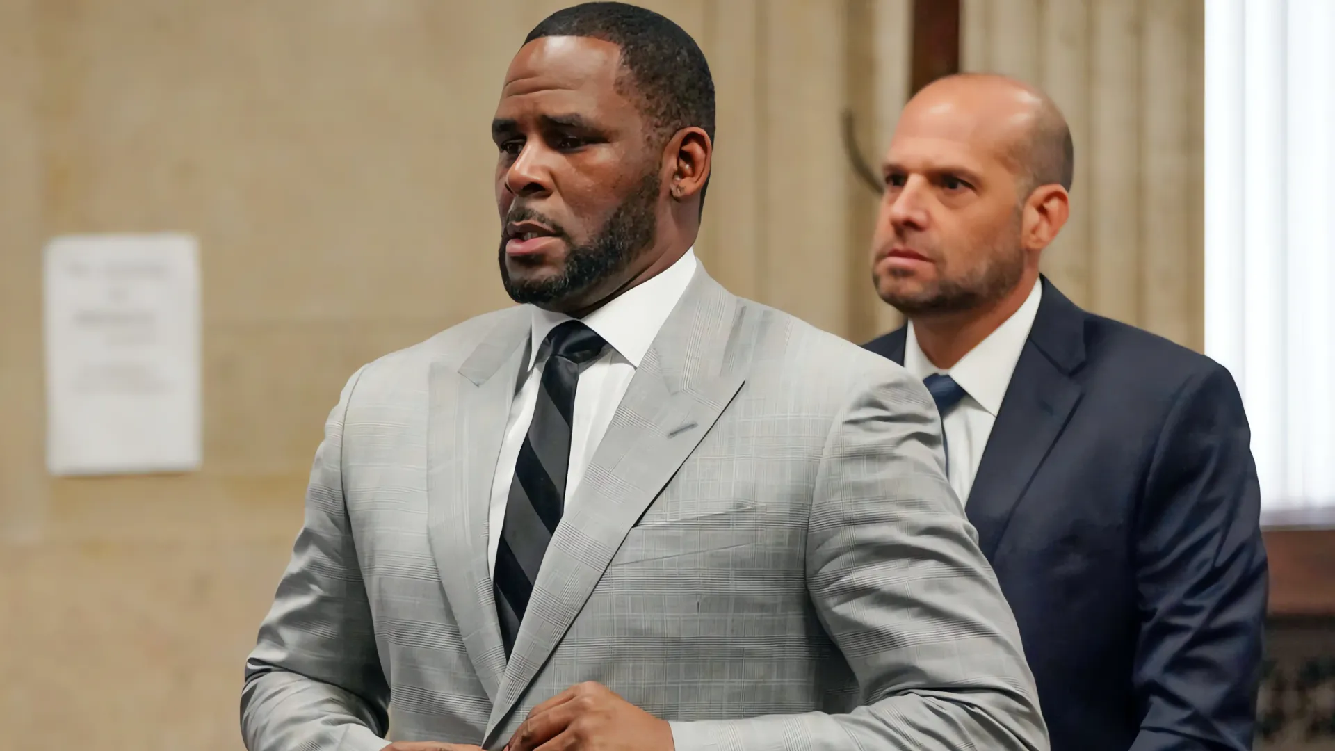 La hija de R. Kelly rompe el silencio: Acusaciones de abuso sexual durante su infancia