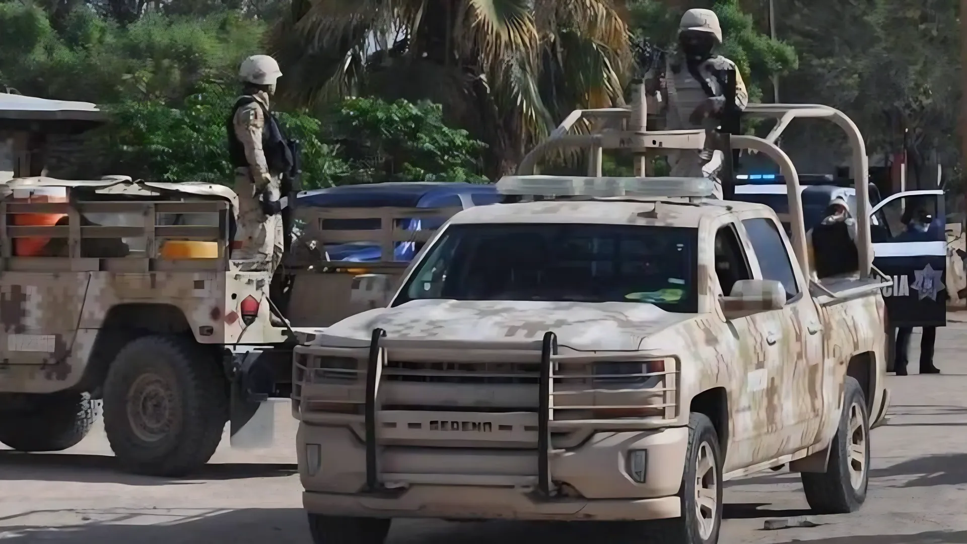 Aseguran militares armamento abandonado en Nogales