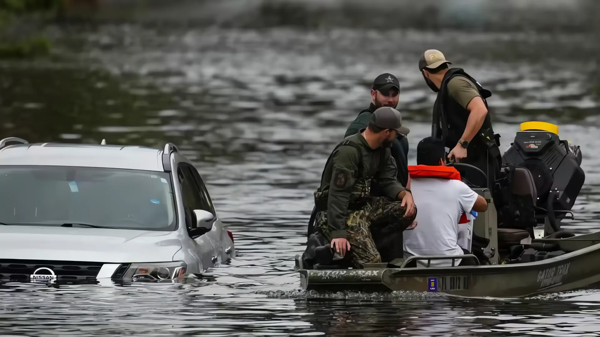 Florida en Crisis: El impacto devastador del huracán Milton deja a miles sin hogar