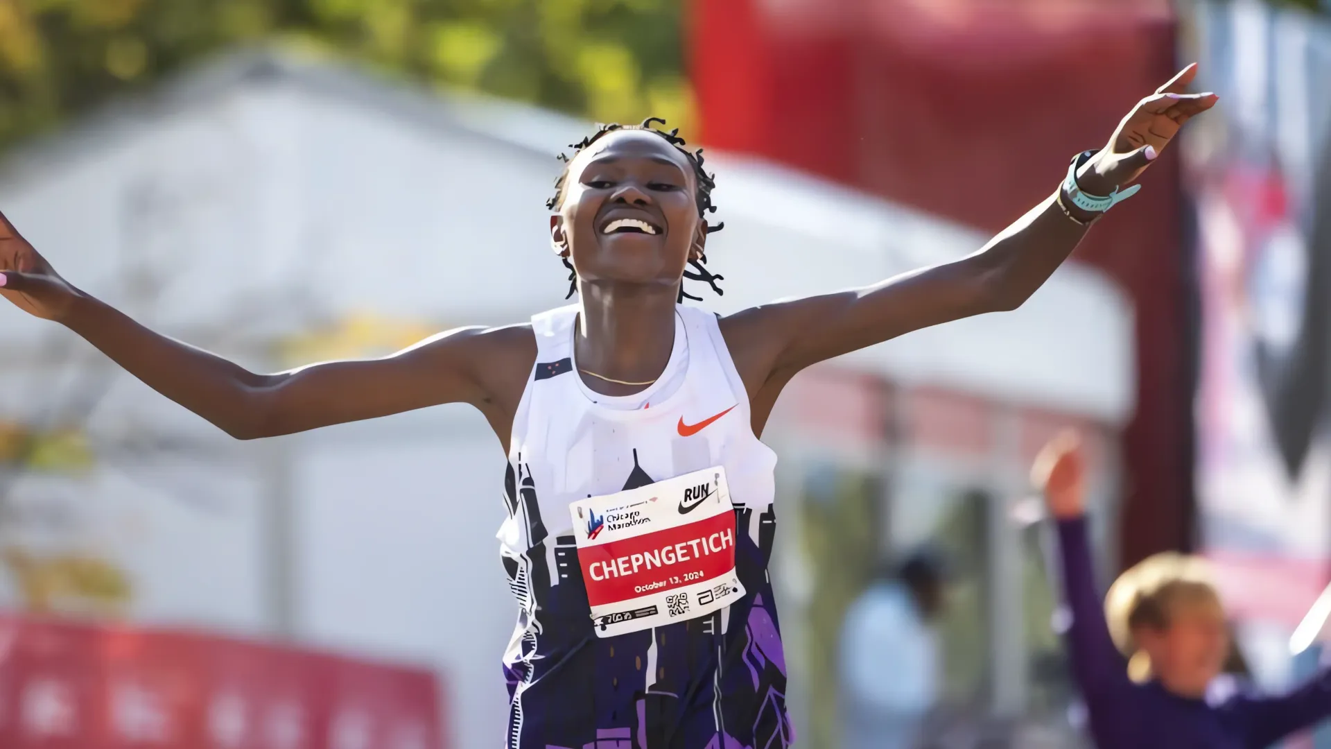 Ruth Chepngetich pulveriza récord mundial en Maratón de Chicago y hace historia