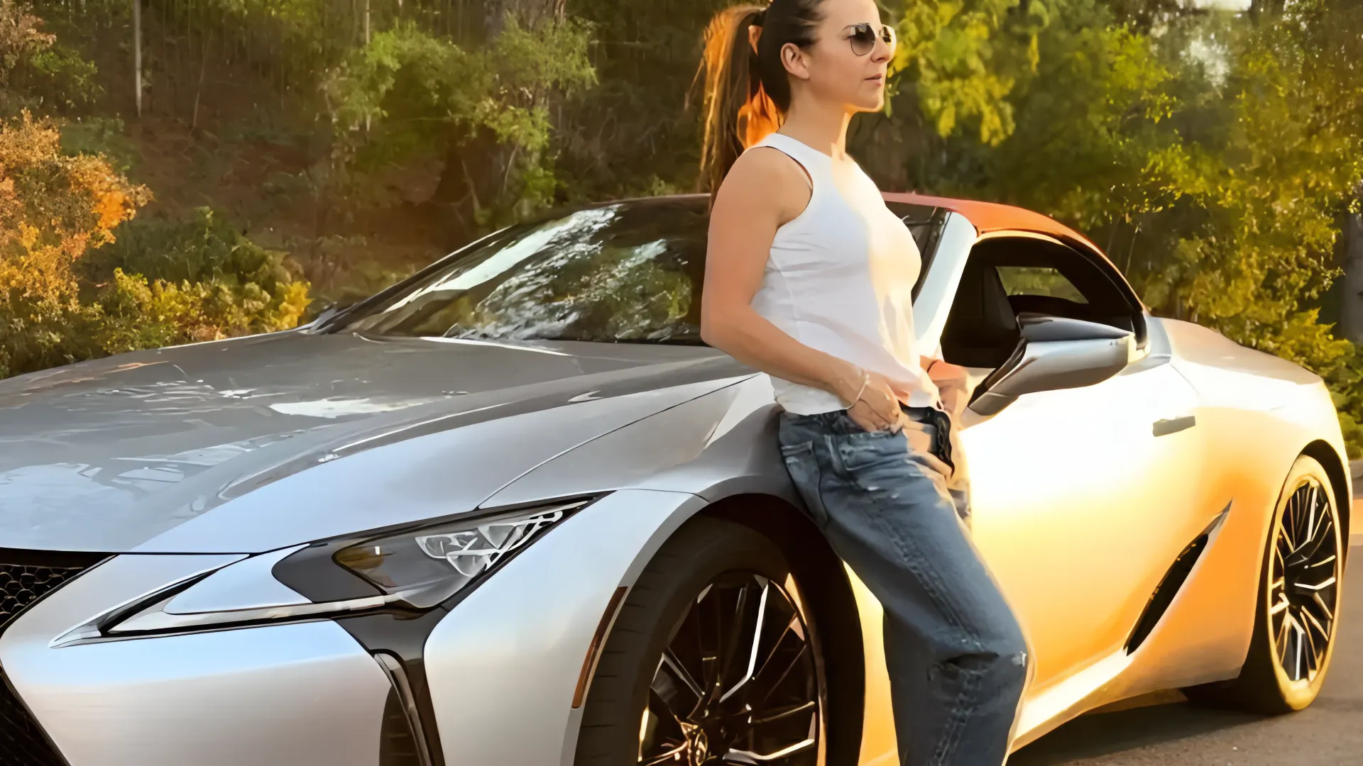 Kate del Castillo Sortea su Lexus 500 LC Convertible: ¡Gana un Auto de Lujo y Apoya una Causa!