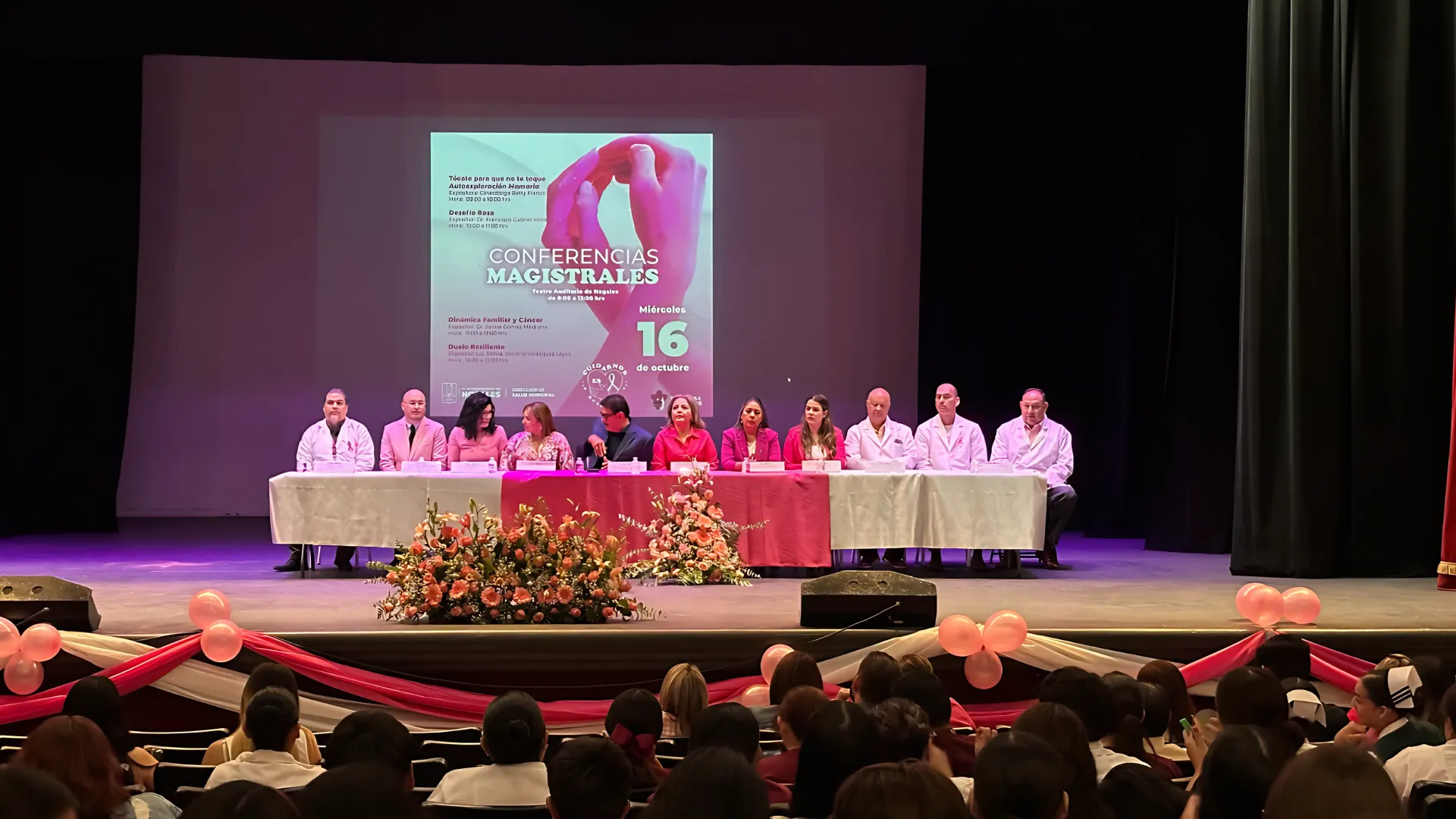 Mes Rosa en Nogales: ¡Conferencias sobre la prevención del cáncer de mama!