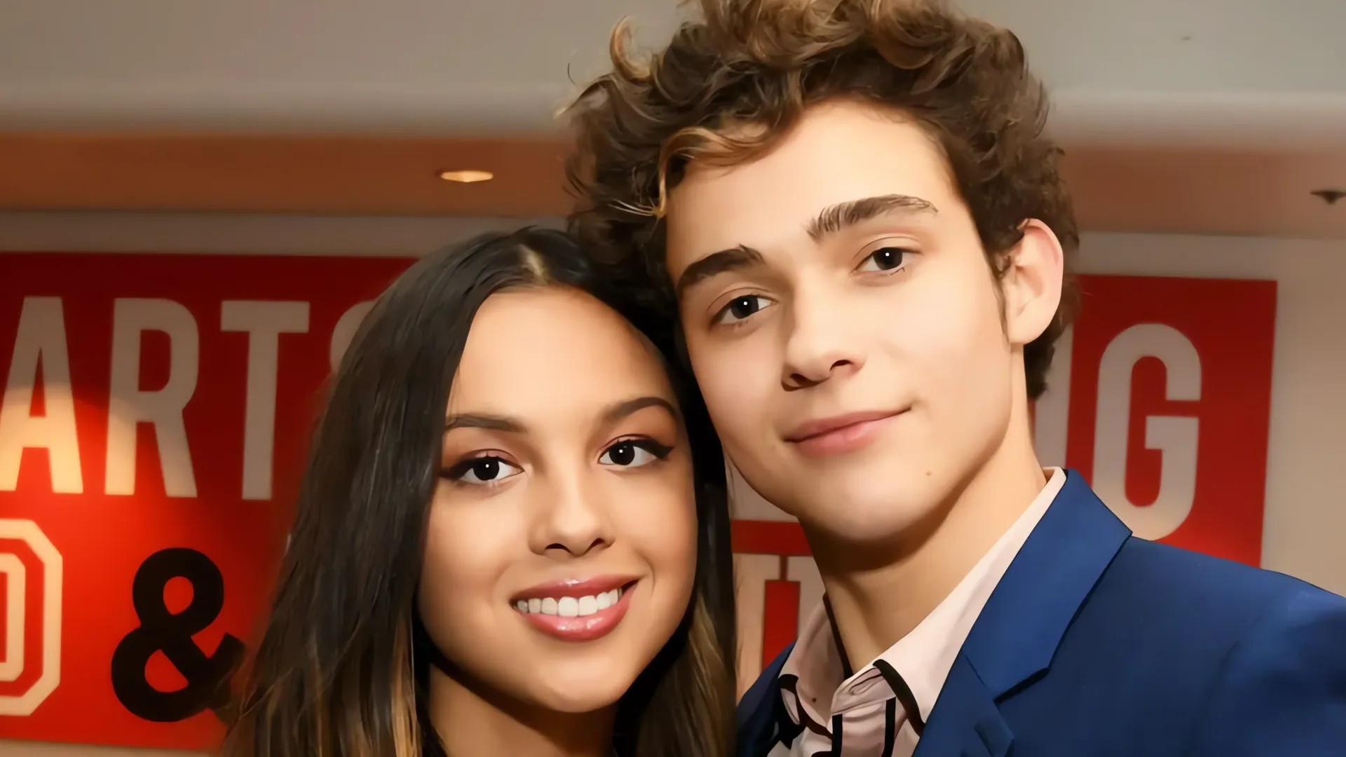 Olivia Rodrigo: ¿Beso con su propio hermano? El incómodo momento que la cantante no esperaba