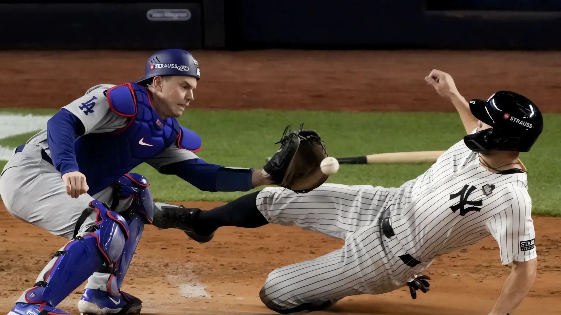 Título:  Los Dodgers se acercan a la gloria: Freeman y Buehler lideran la victoria ante los Yanquis