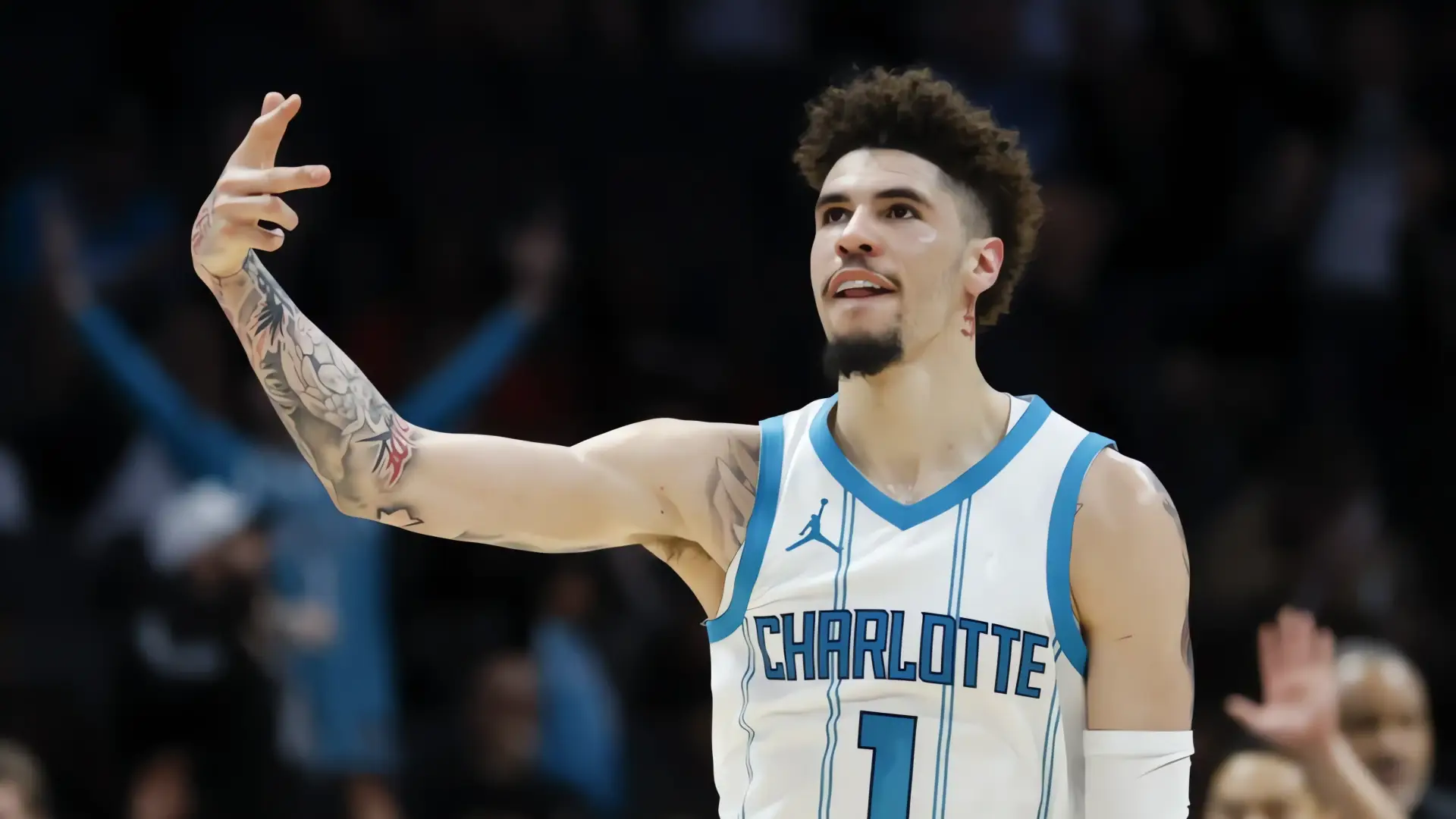 Regreso de LaMelo Ball: Hornets buscan victoria ante 76ers