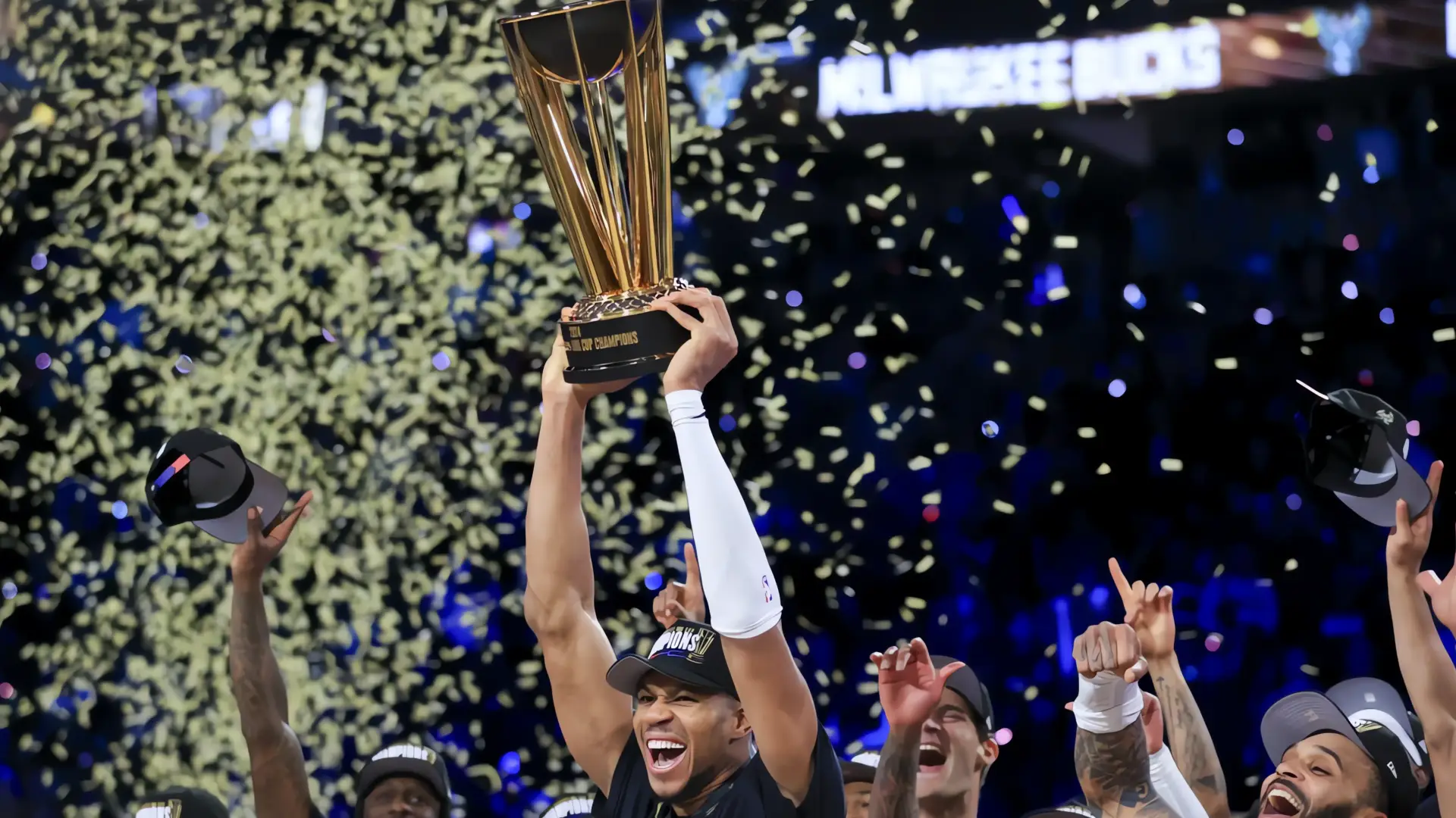 Bucks vencen al Thunder en la NBA Cup: Victoria contundente en Las Vegas