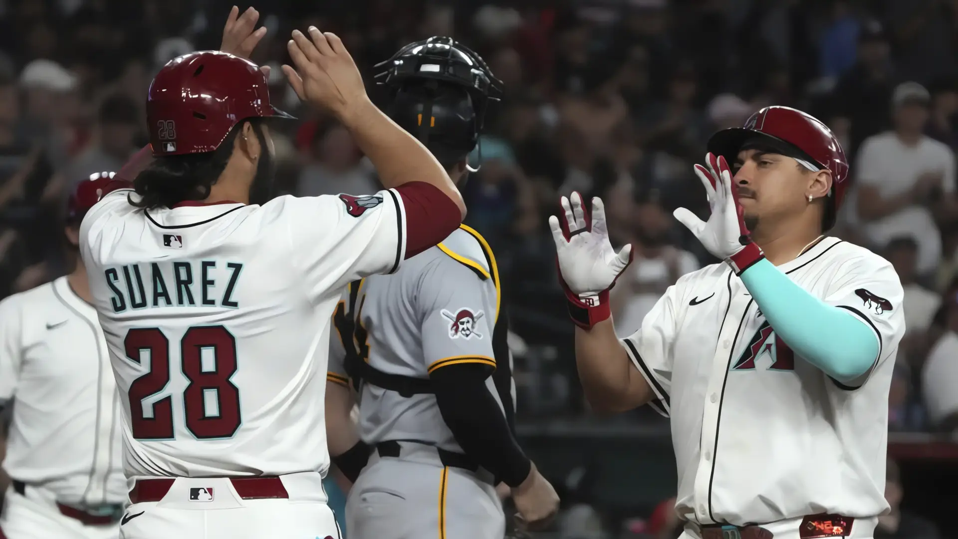 Grandes Ligas: Diamondbacks blanquean a Piratas con jonrones de Suárez y Naylor
