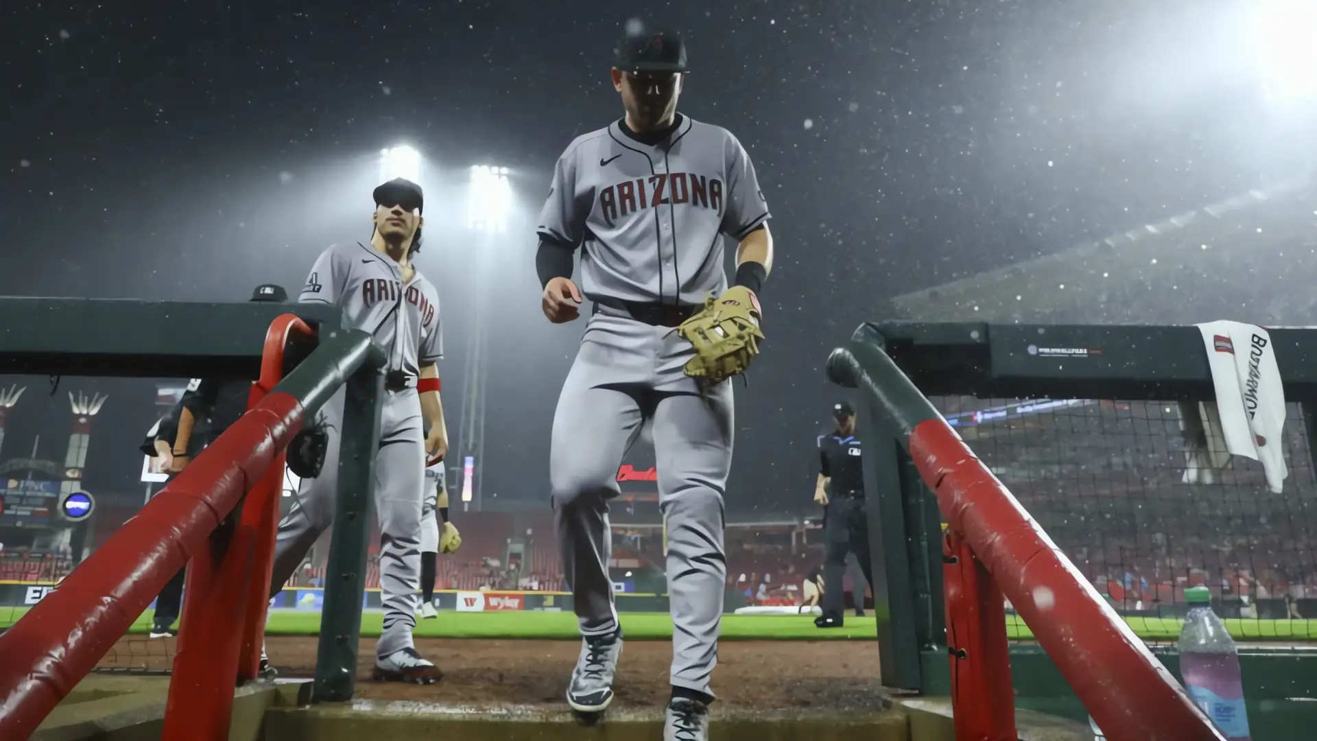 Lluvia suspende Diamondbacks vs Rojos: ¡Juego reanudado el sábado!