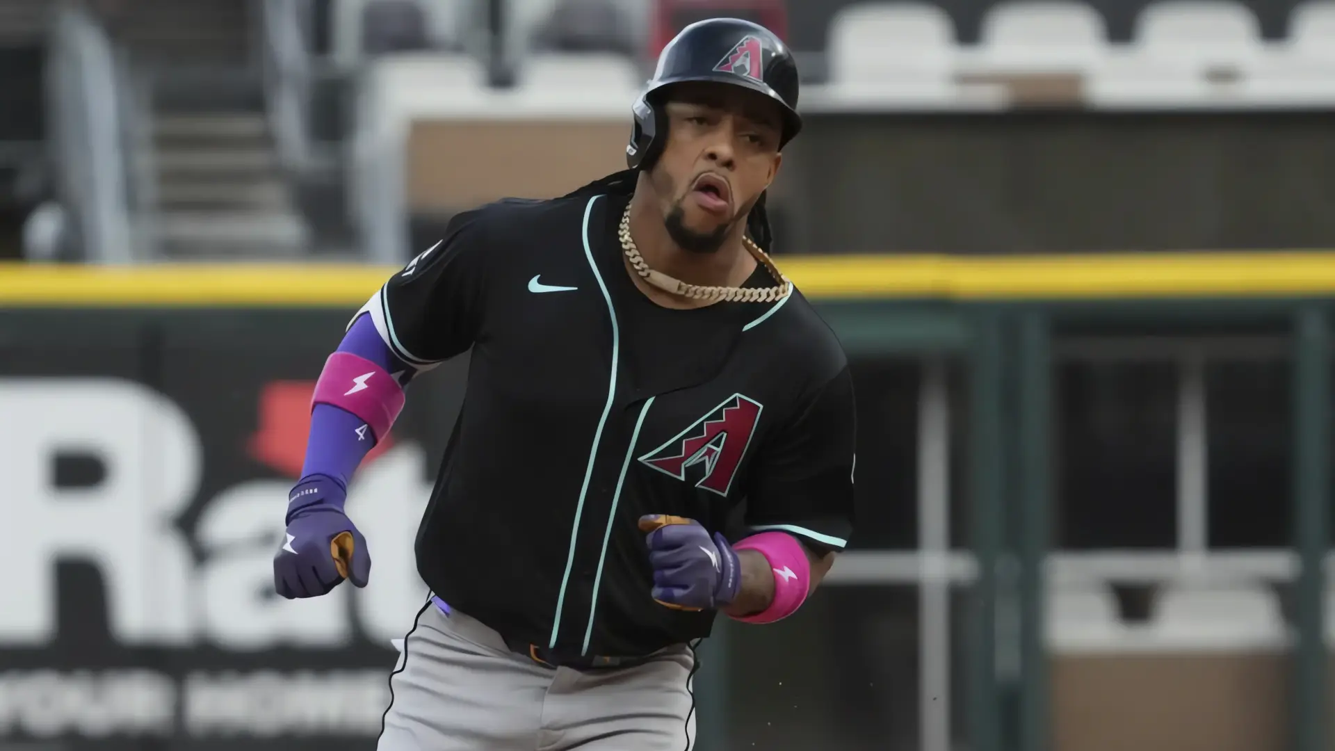 Diamondbacks y Padres chocan en serie clave con lanzadores en la mira