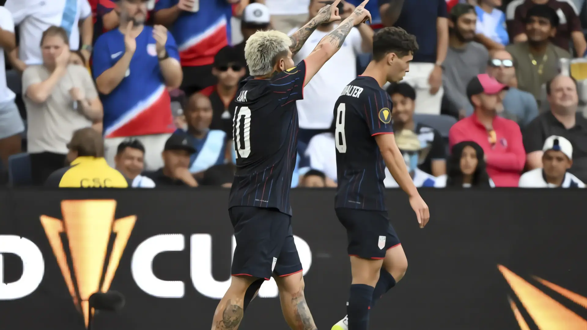 ESTADOS UNIDOS AL CANTE DEL TÍTULO EN LA COPA ORO DESPUÉS DE UN PARTIDO ÉPICO