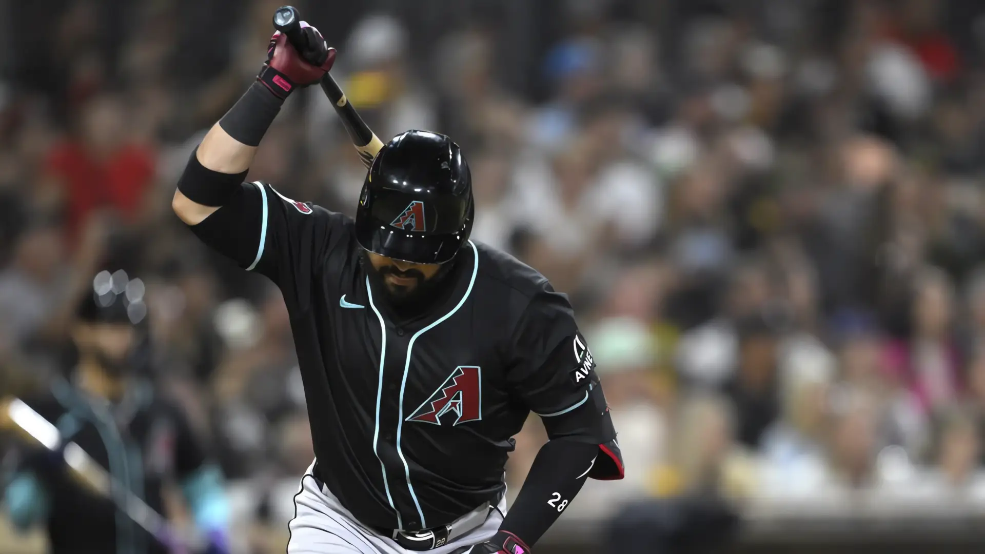 Jonrones de Machado y Tatis Jr. impulsan a Padres ante Diamondbacks