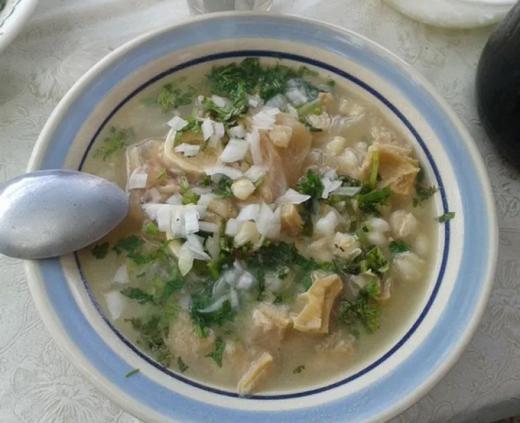 Menudo sonorense,  alivio típico para  después de festejos