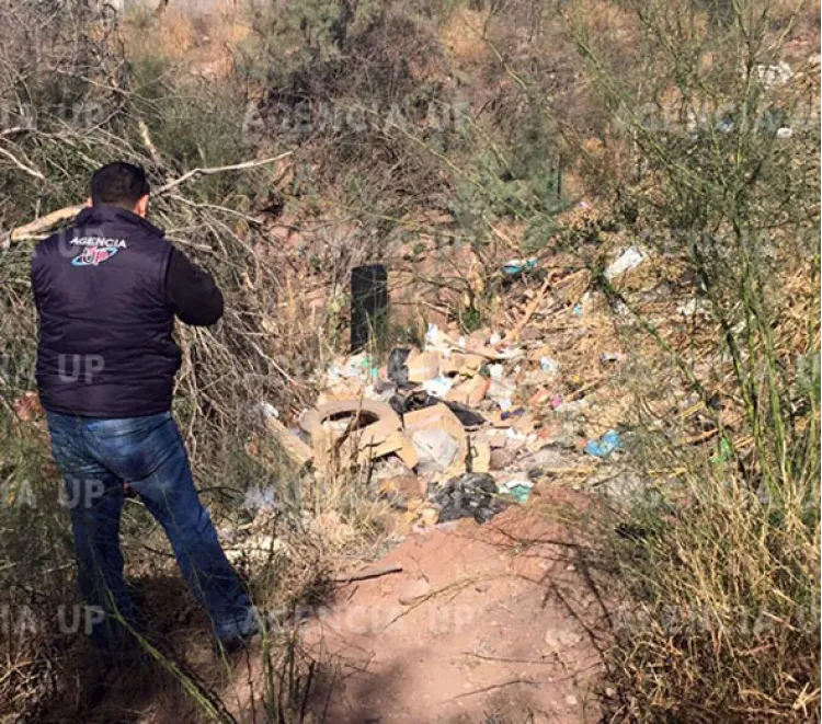 Localizan osamenta en bolsas de plástico