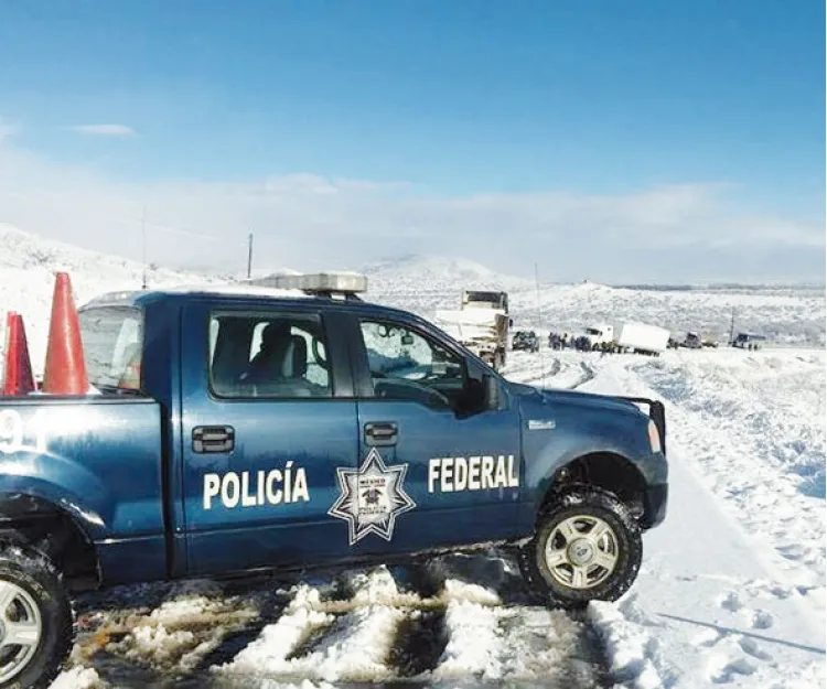 Cierran puertos de Cananea y San Luis por nevada