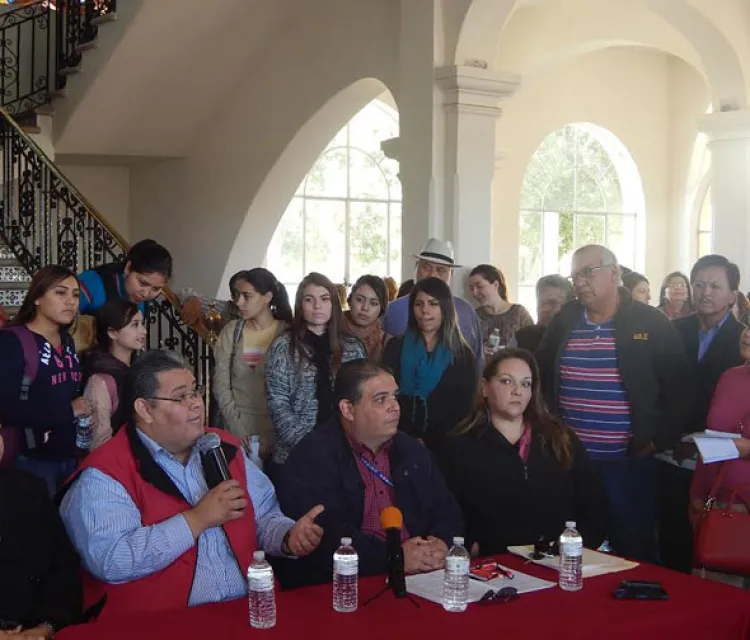 Pide Staus una audiencia con el rector de la Unison