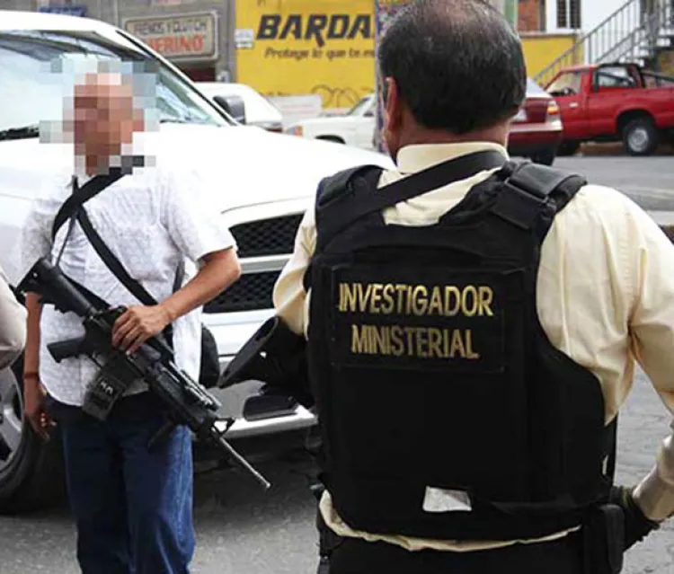 Caen 8 personas  por asesinato de  policía ministerial