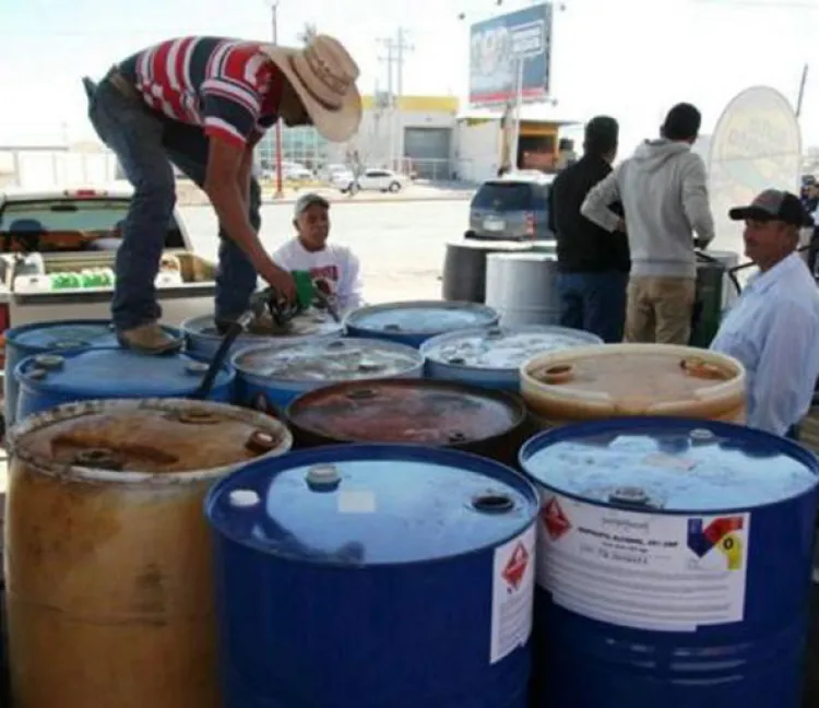 Continúan ‘caravanazos’ en Caborca por gasolina ante el alto precio