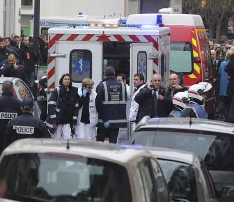 Revelan pasado de terroristas en París