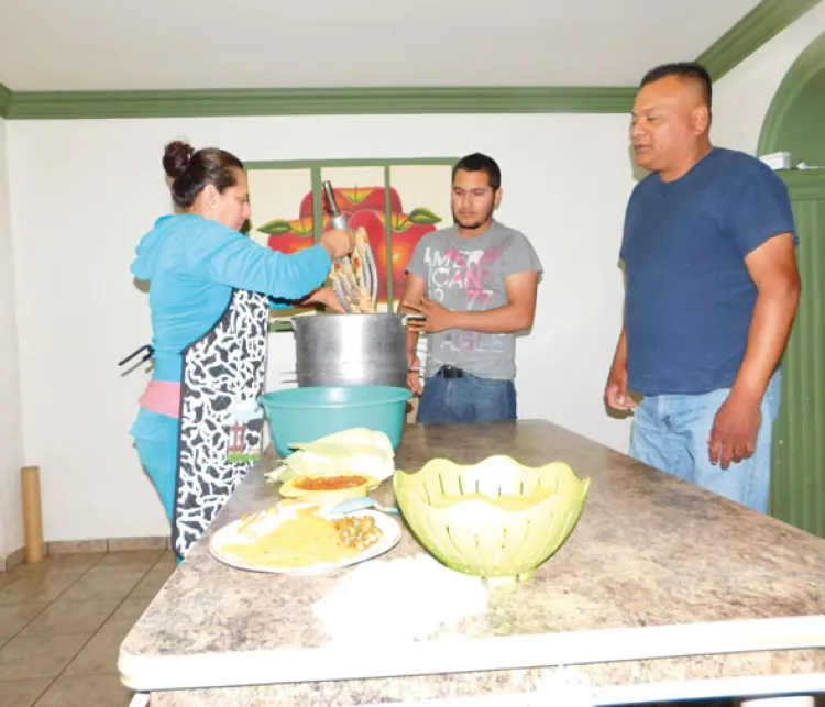 Orgullo, sabor y... tamales, familia Mariscal Rodelo
