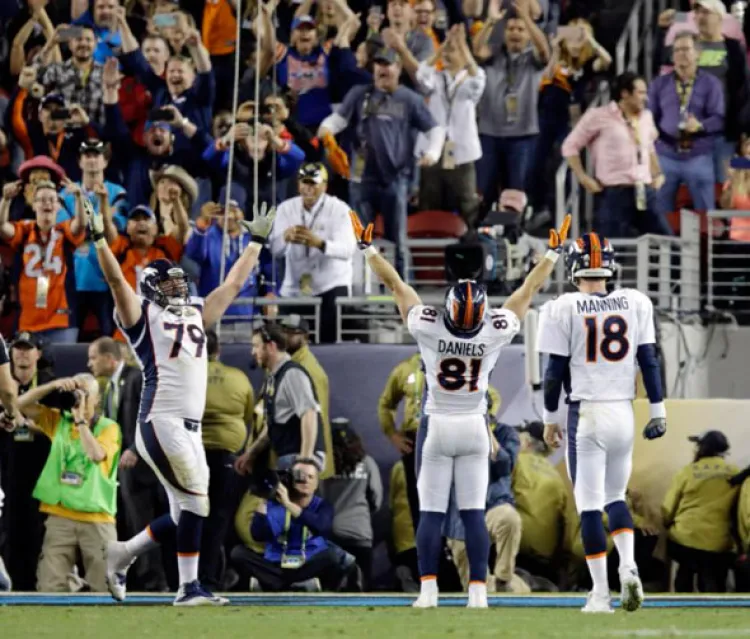 Logran Broncos tercer Super Bowl, segundo de Peyton Manning