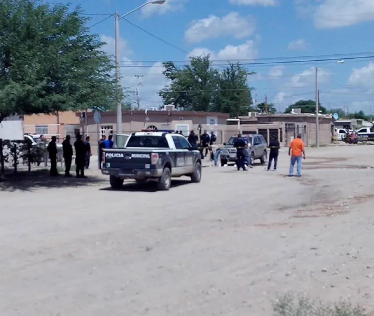 Policías de Santa Ana balean a asaltante tras atraco a joyería