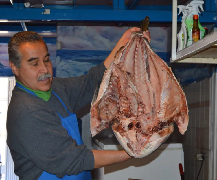 Al alza venta de pescados y mariscos por cuaresma