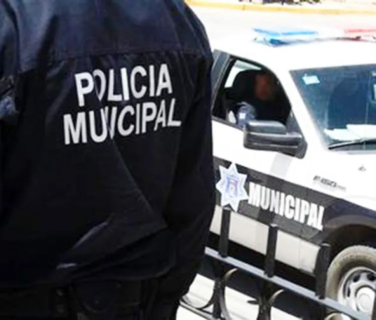 Encarcelan a  mujer por golpear  a su niña de 5 años