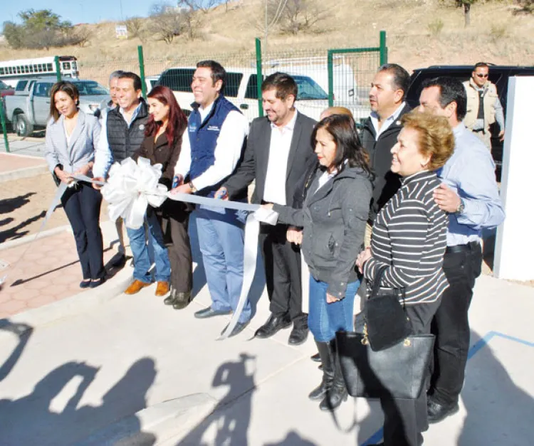 Inauguran parque  recreativo en  colonia La Mesa