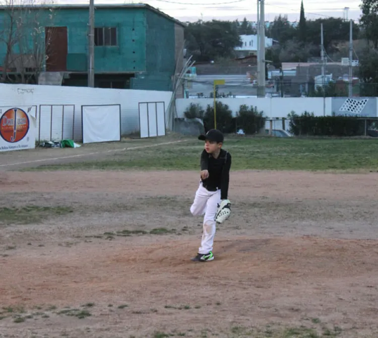 Leones abren la jornada