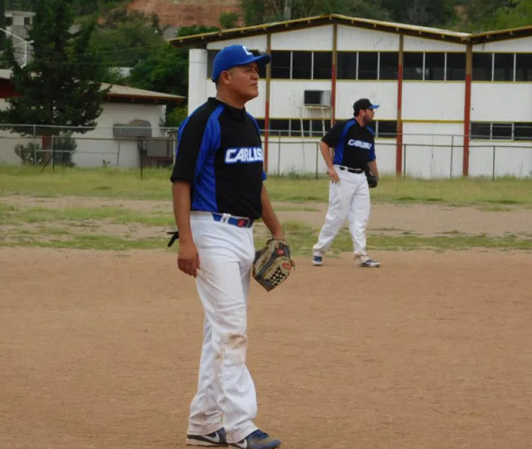 Triunfa Carlisle en beisbol