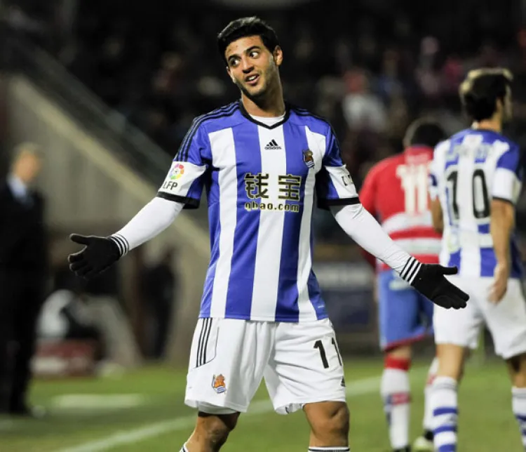 Regresa Carlos Vela a entrenar