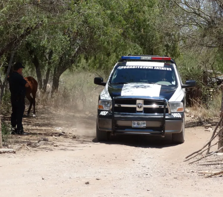 Casi se mata al pegarse un balazo cuando maniobraba pistola