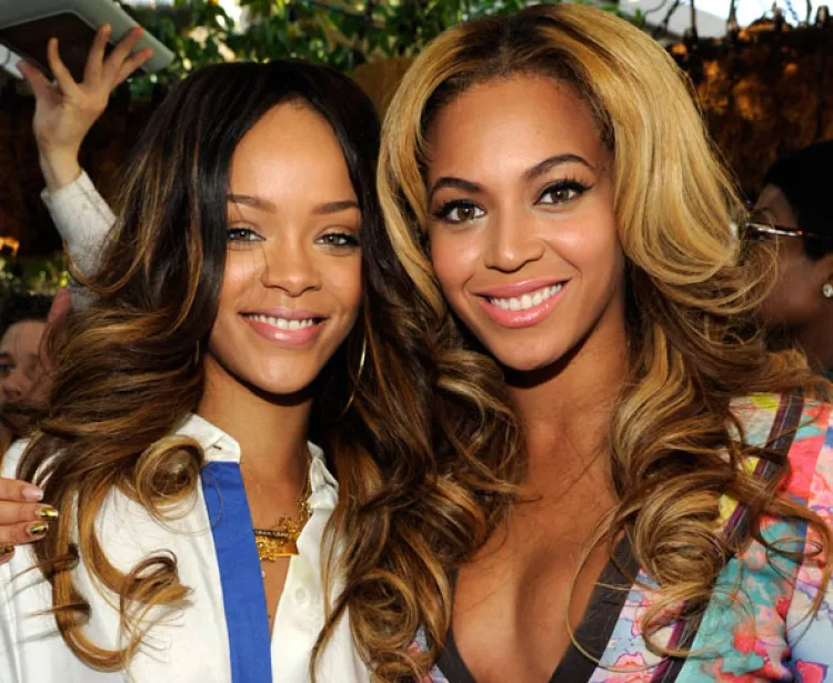 ¿Rihanna finalmente aceptó  su rivalidad con Beyoncé?