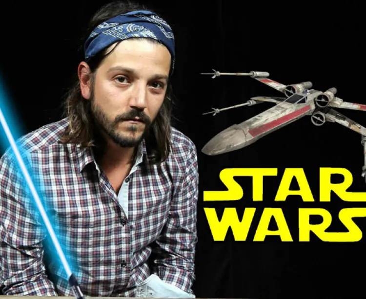 Diego Luna es el nuevo rey  de los memes