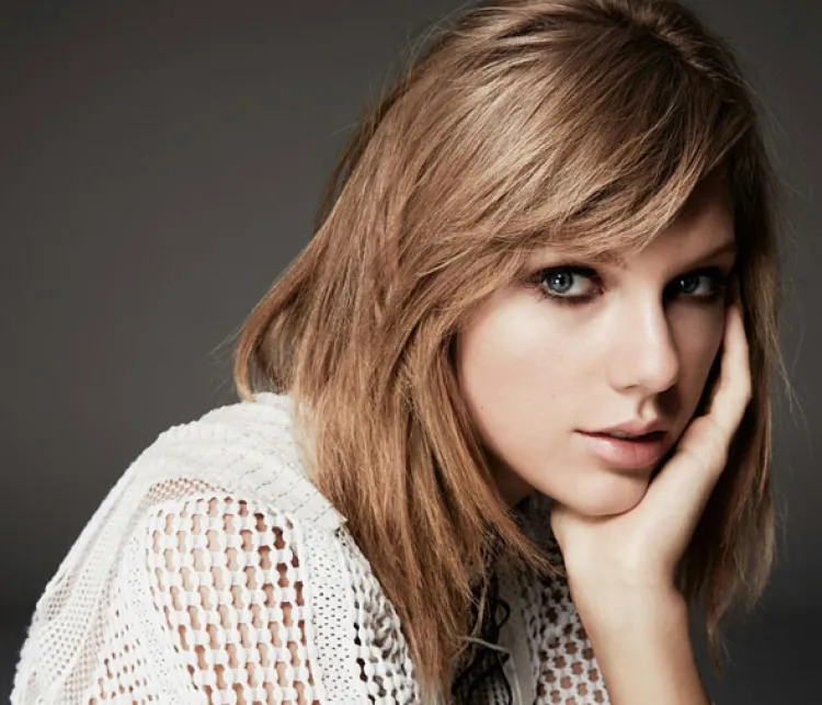 Taylor Swift lanza nuevo comercial para Apple