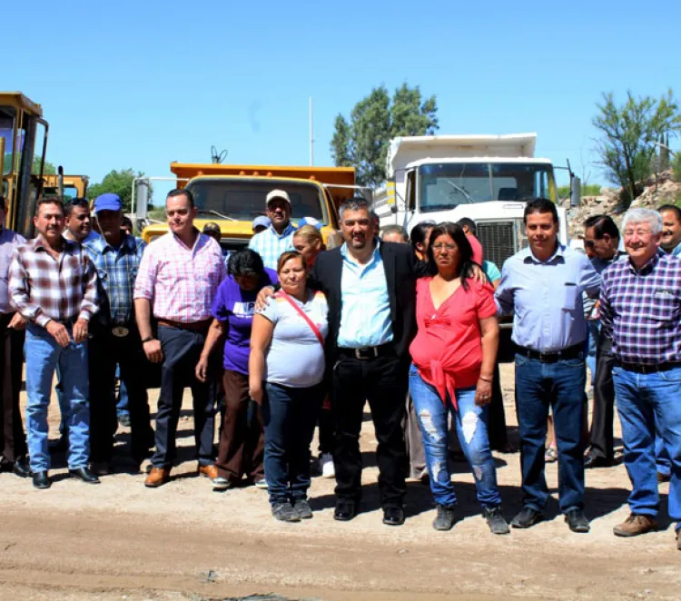 Limpian arroyos  para evitar  inundaciones