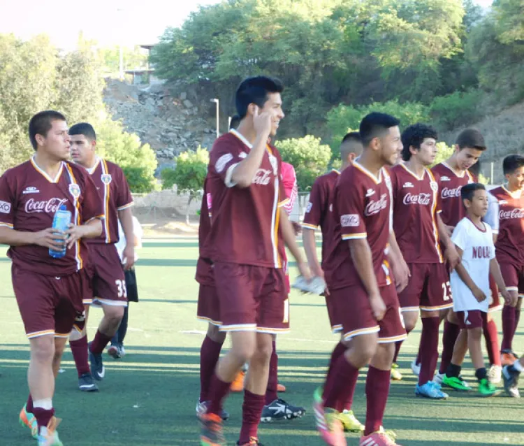 Recibe Nogales a la Cruz de Elota